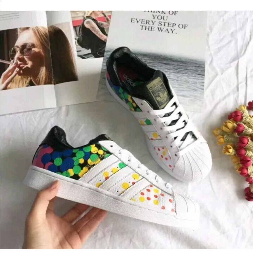 Adidas Originals SuperStar Pride Pack Rainbow Shoe - Picture 6 of 7